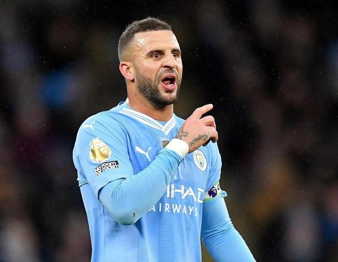 手感出色！埃奇库姆单节14分刷新个人单节得分新高（状态火热！埃奇库姆单节轰下14分，改写个人单节得分纪录）