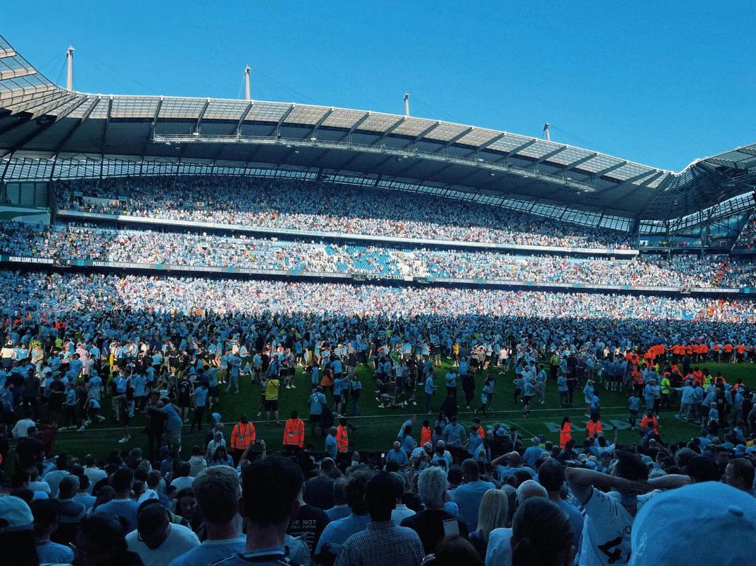 记者：兰克尔-泽擅空手套白狼，找朴志洙要落场球衣而不是换（记者：兰克尔-泽再现空手套白狼，向朴志洙索要赛后球衣而非交换）