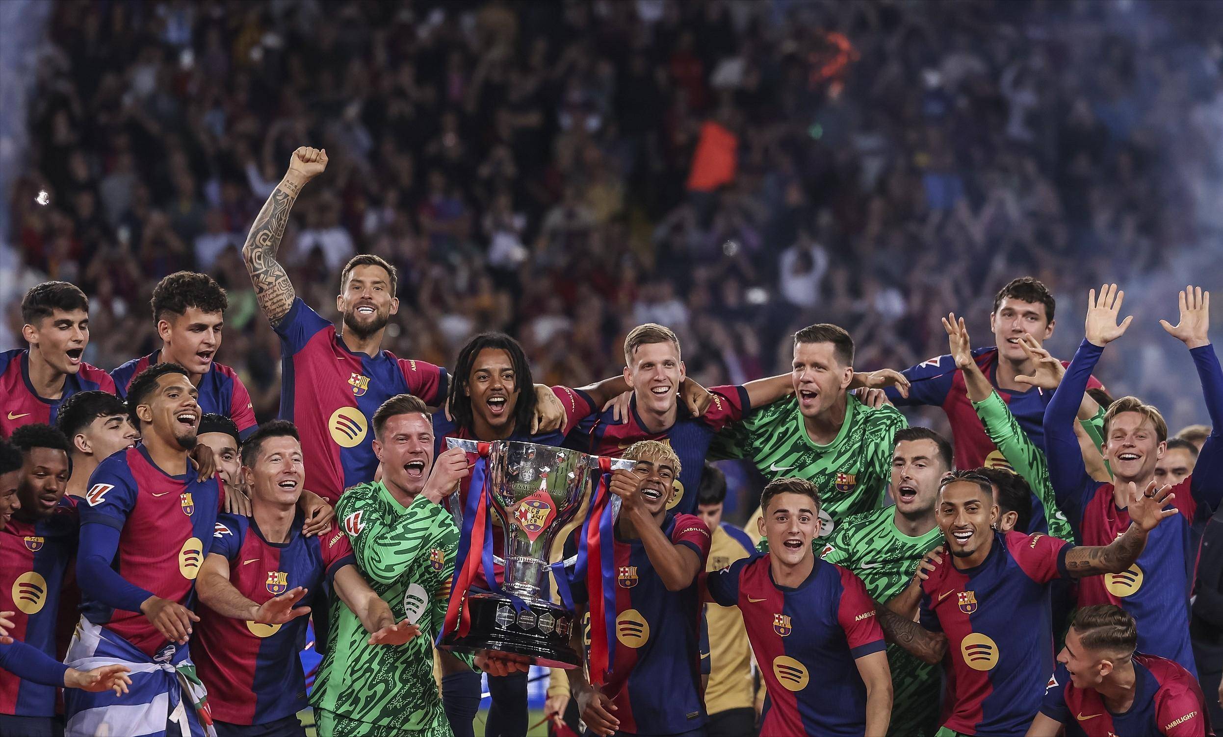 米体：AC米兰曾接近签下阿坎吉，因薪资与无欧冠赛事最终告吹（米体：米兰险签阿坎吉，薪资考量与无欧冠资格令交易告吹）