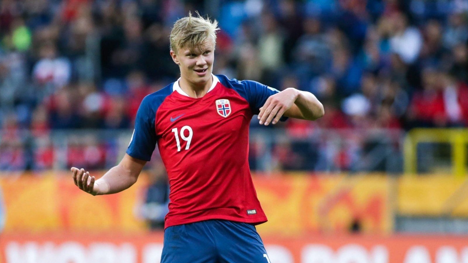 阿拉伯杯巴林3-1胜苏丹，离奇攻防双方错失良机（阿拉伯杯：巴林3-1击退苏丹，怪异攻防双方屡失良机）