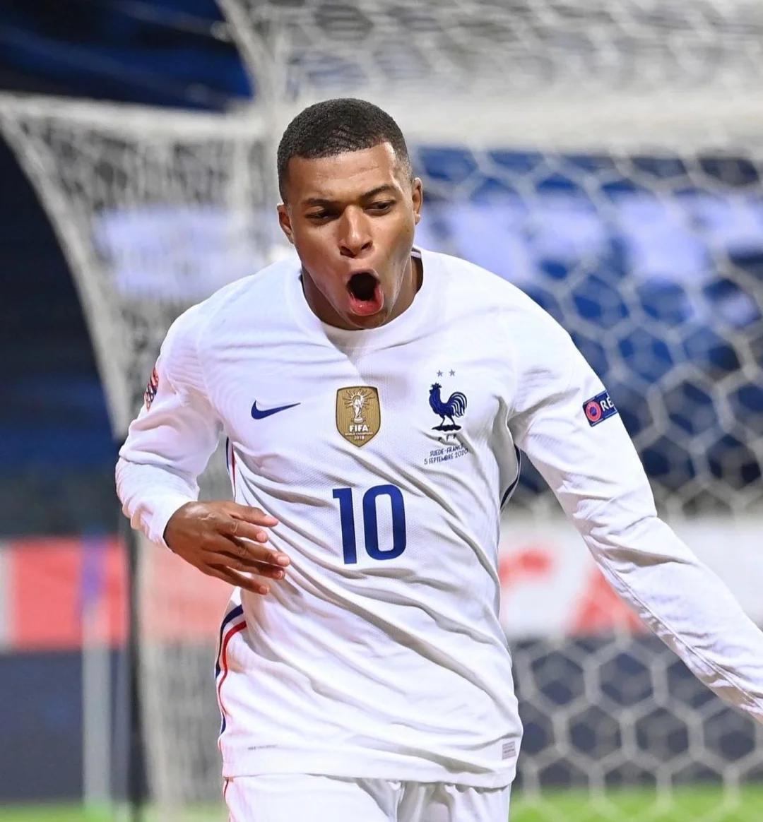 瓜帅：福登状态回来了；哈兰德当队长是因为鲁本和B席都没上（瓜迪奥拉：福登已重回状态；哈兰德担任队长因鲁本和B席未出场）