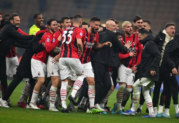 罗马诺：J罗未与奥兰多城谈判，仍在寻找下家