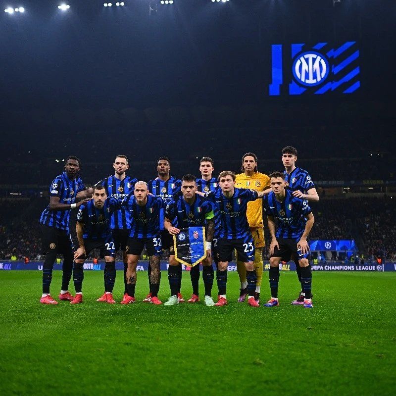 刘越：申花进攻变化少，斯卢茨基用人容易陷入“恶性循环”