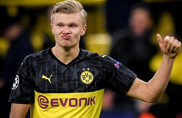 詹姆斯17投4中，纪录被终结，险成输球罪人，最后一传将功补过（17投仅4中，詹姆斯手感低迷，纪录终止险成罪人，末秒一传救主）