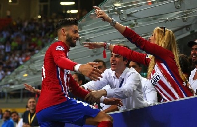 经纪人：阿什拉夫在巴黎很开心；皇马是阿什拉夫的家（经纪人：阿什拉夫在巴黎过得很开心，皇马始终是他的家）