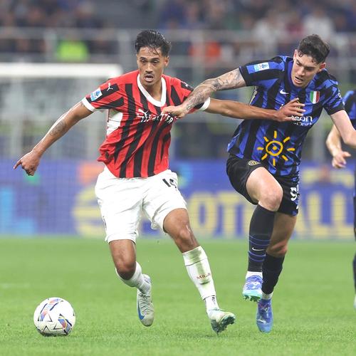 澳大利亚凭顽强作风强势出线（顽强拼搏助澳大利亚强势晋级）