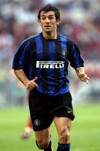 FC26欧冠黄金时刻卡：哈兰德、亚马尔、米利唐、埃斯特旺在列（FC26欧冠黄金时刻卡出炉：哈兰德、亚马尔、米利唐、埃斯特旺入选）